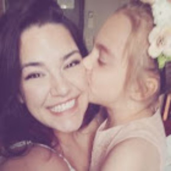 Meet your Posher, Sam - Picture 3 of 3